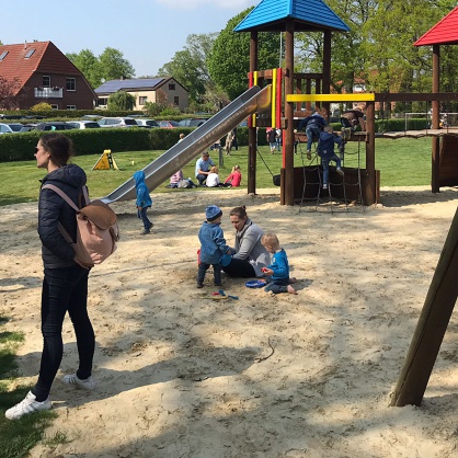 spielplatz_1.jpg