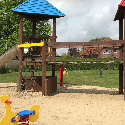 spielplatz_4.jpg